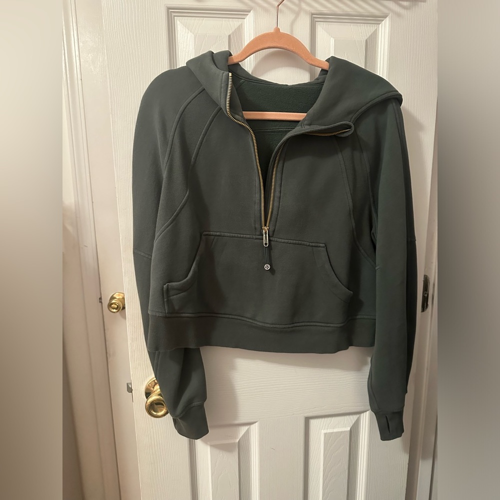 Lululemon half zip